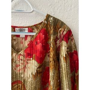 Beautiful vintage spring blouse 🌺